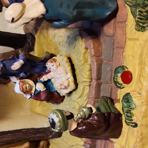 Vintage Nativity scene - Picture 5 of 8